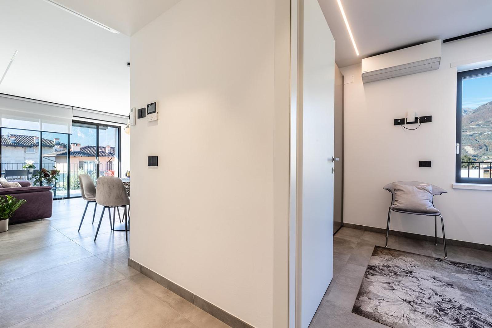 Elvy Garda Living Garden Apartment Riva del Garda Luaran gambar