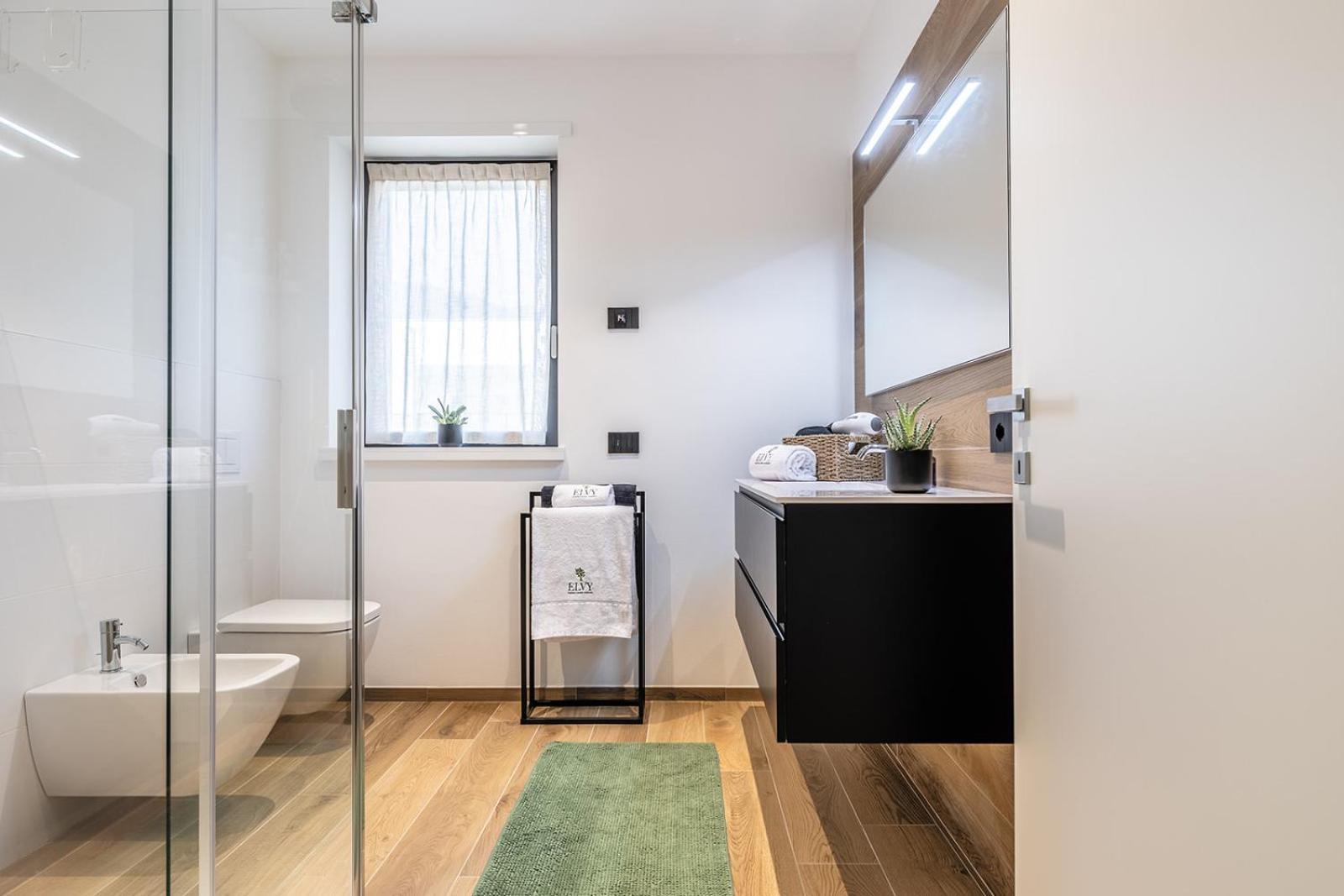Elvy Garda Living Garden Apartment Riva del Garda Luaran gambar