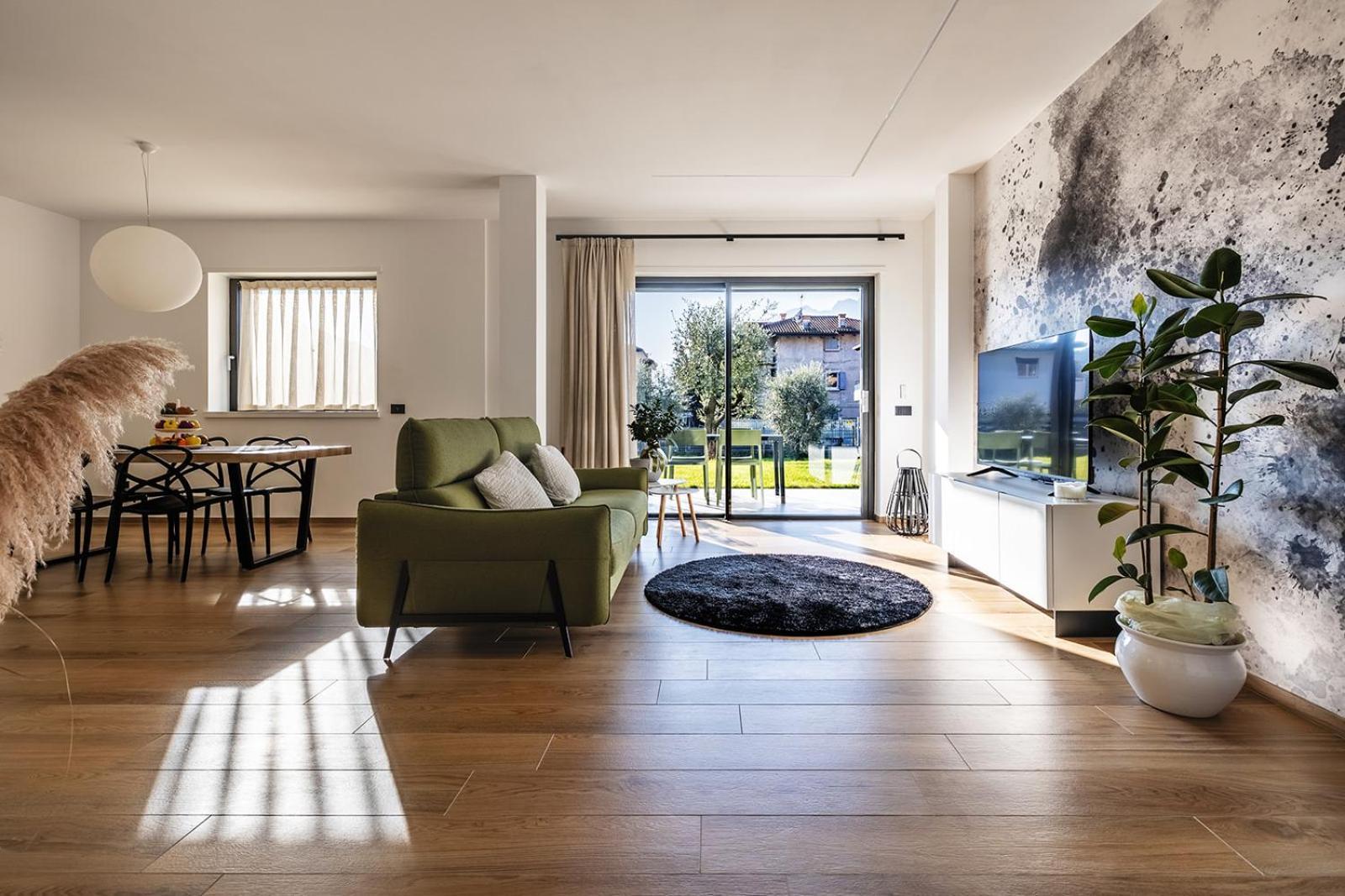 Elvy Garda Living Garden Apartment Riva del Garda Luaran gambar